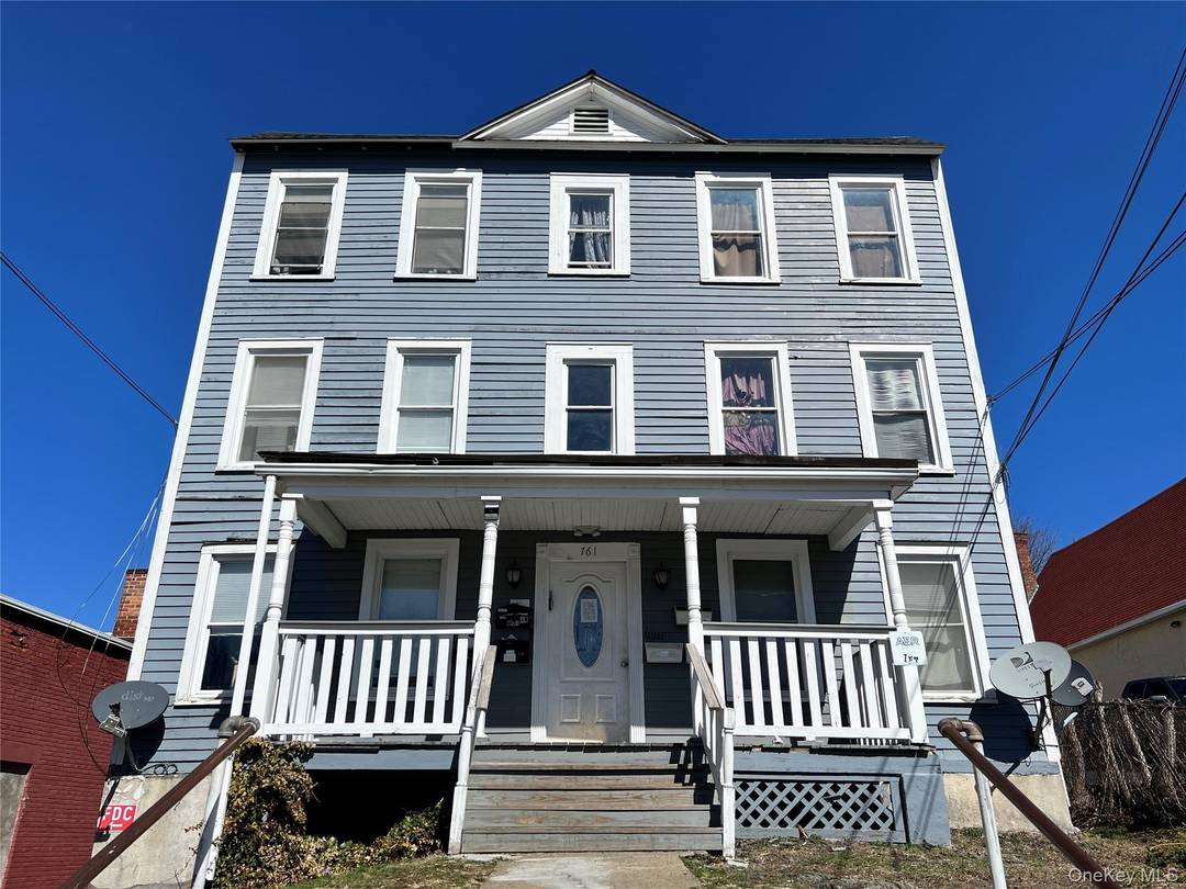 High Yield 6 Unit Investment Property in the Town of Poughkeepsie.