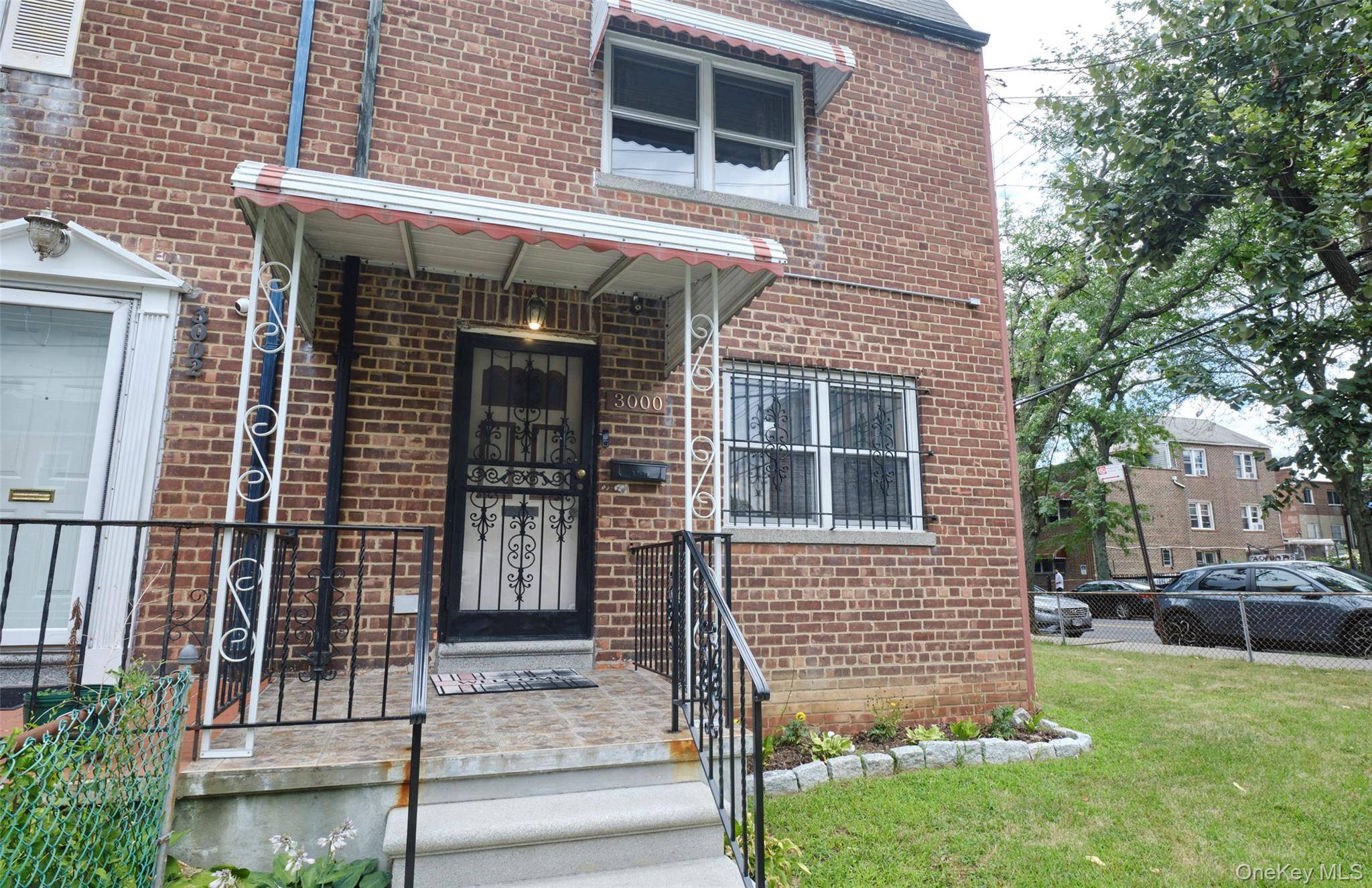Welcome Home to 3000 Radcliff Ave Enjoy this light airy open concept offering 3 bedrooms, 2.
