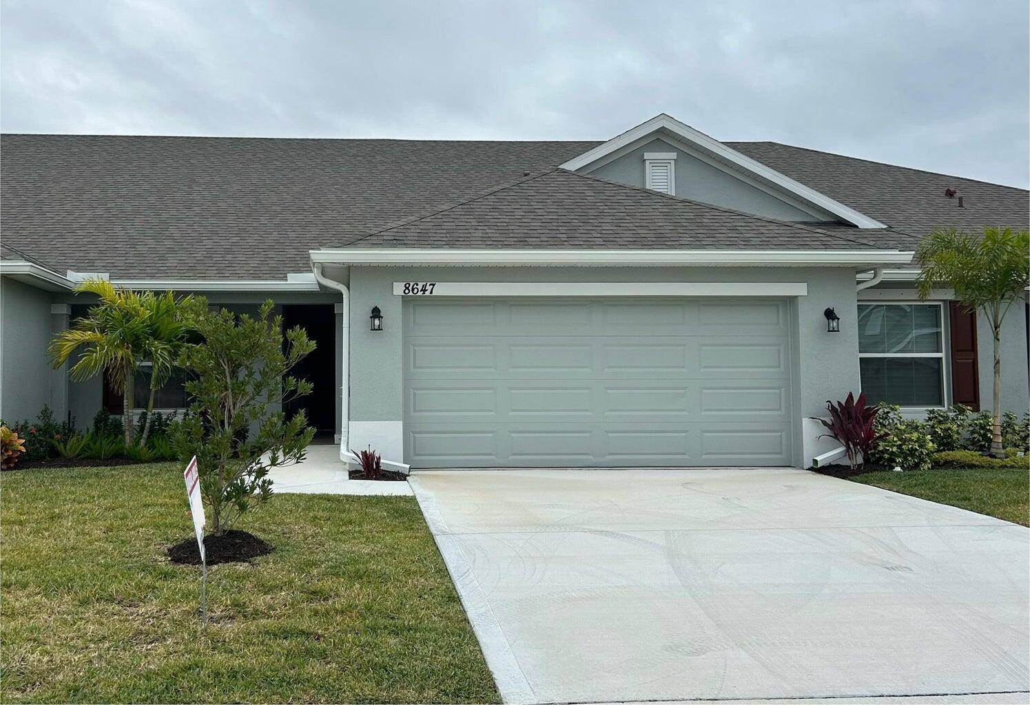 HUGE PRICE REDUCTION. SAVE 29, 000 ON THIS MOVE IN READY HOME.