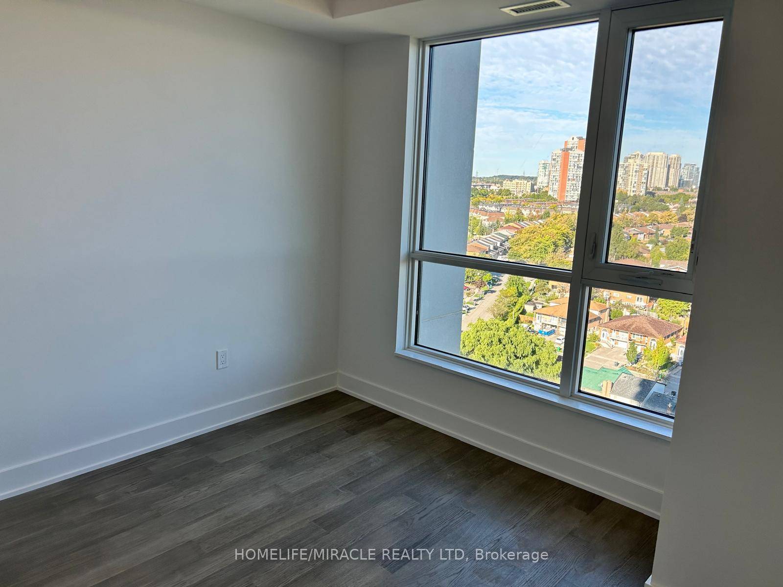 Brand new, never lived in and everything is fresh and clean !