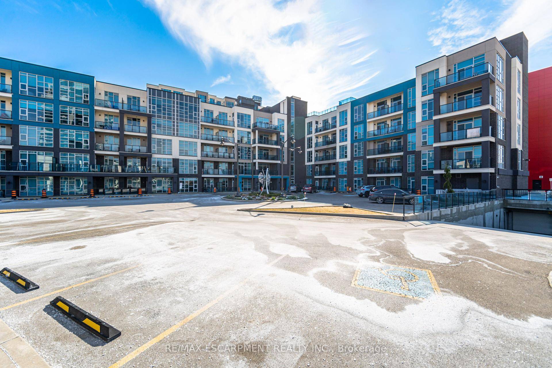 Chic Condo Living in Grimsby on the Lake.