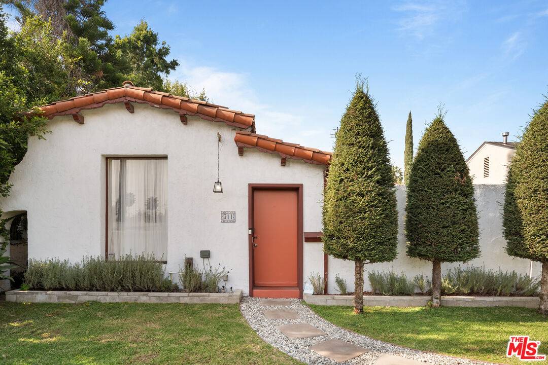 311 N Doheny Dr 3BR Beverly Grove La