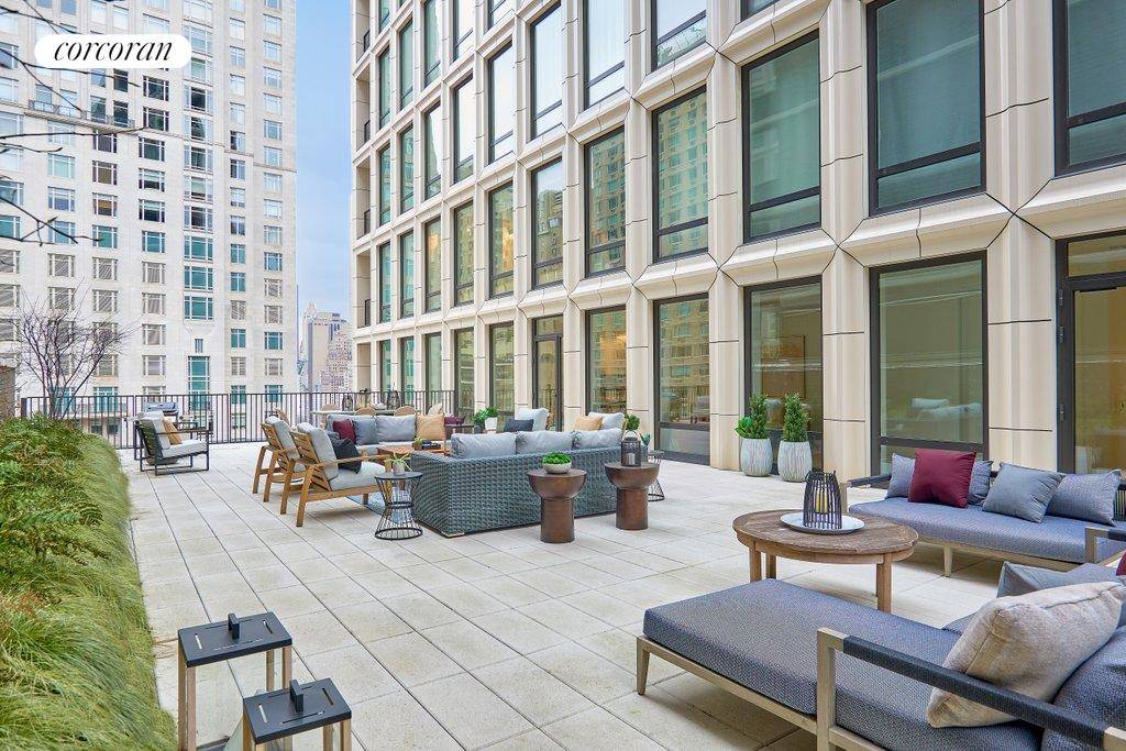 Your very own dream backyard in the heart of Manhattan.