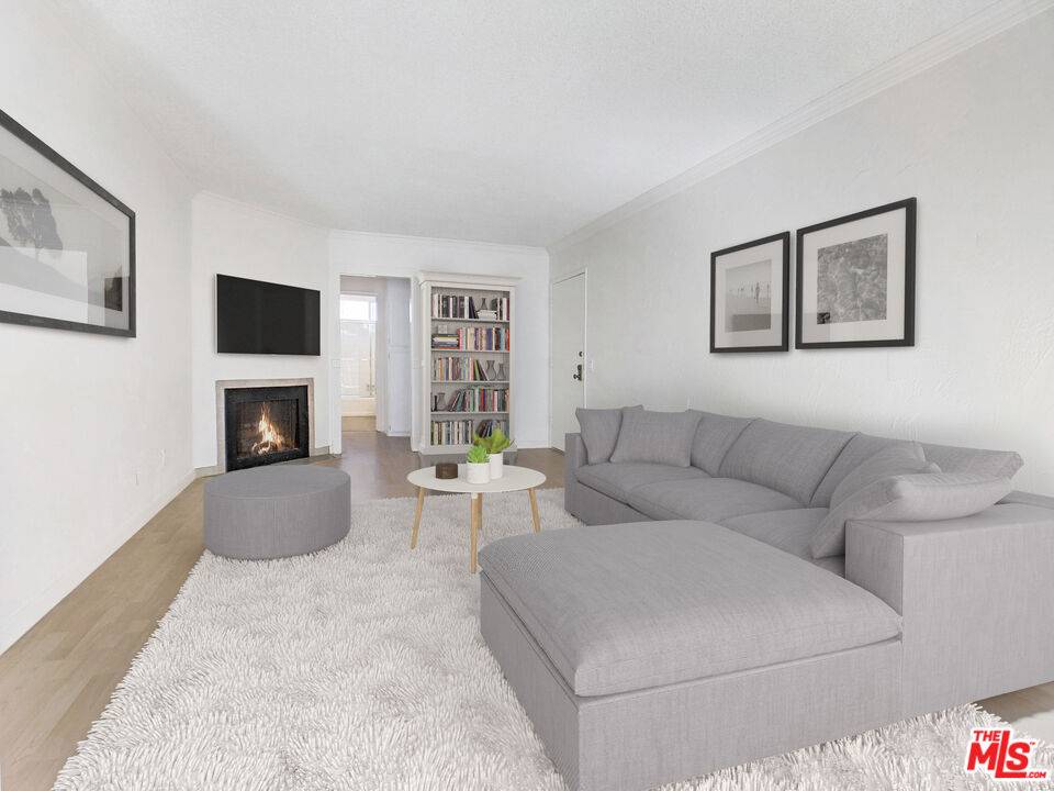 1538 11th St 2.0 Santa Monica LA