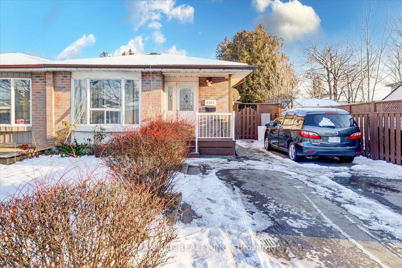 3 2 Bedroom Semi Detached Solid Brick Bungalow.