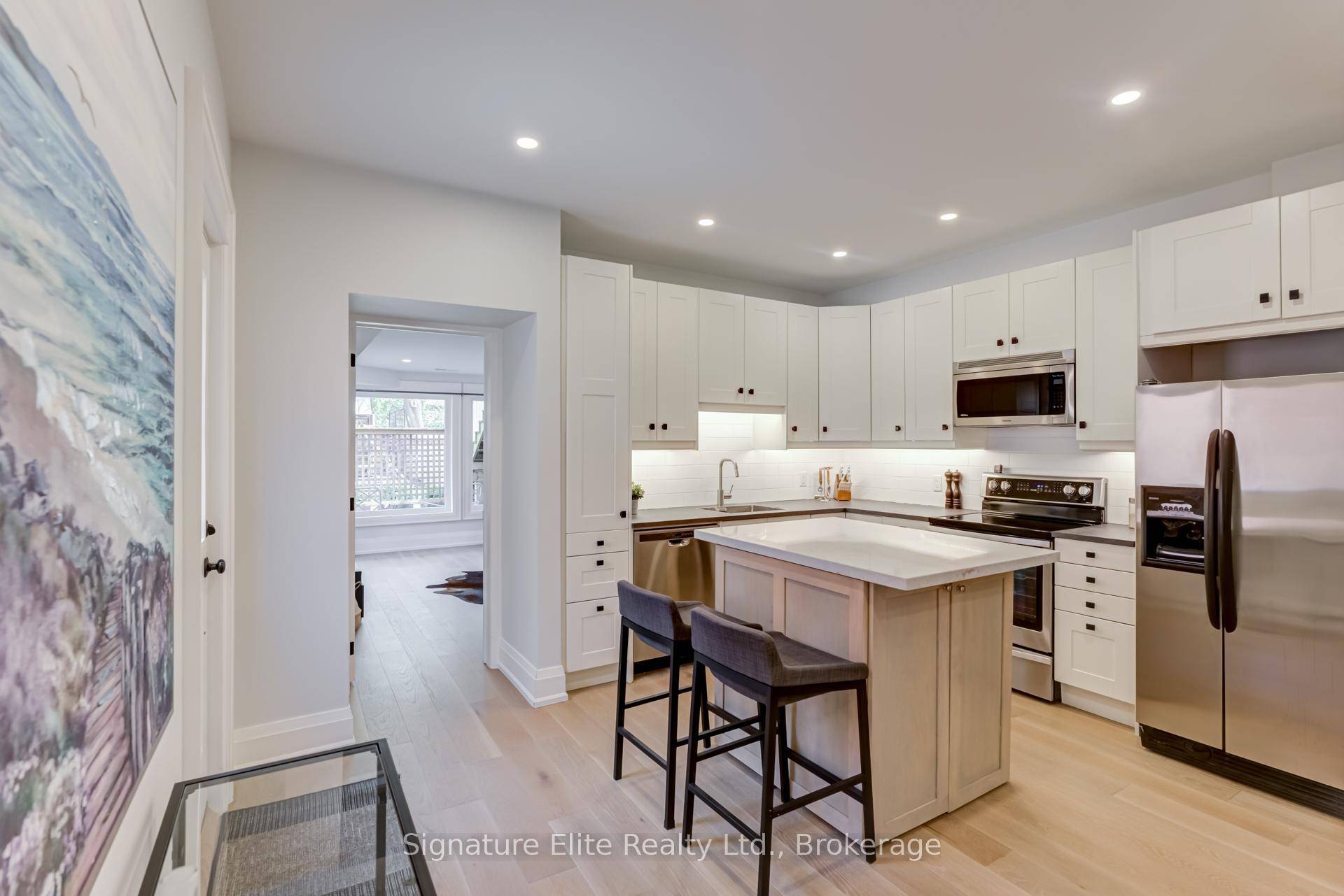 Experience the best of High Park living in this fully renovated main floor suite Where timeless charm meets modern comfort in one of Toronto's most sought after neighborhoods.