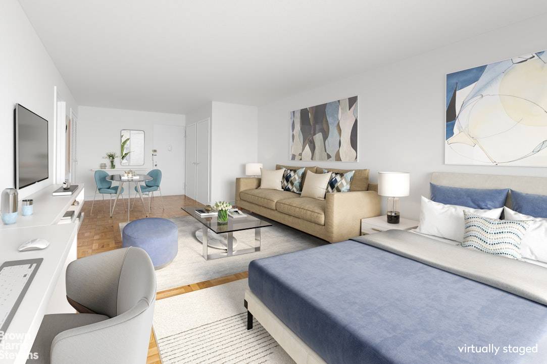 Welcome to residence 9K, located in the Gallery House, a full service condominium in prime mid town west area and nearby to Central Park.