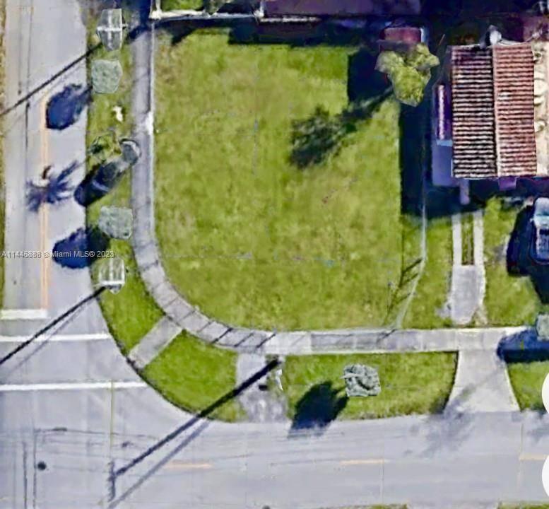 NEW Listing. Investor Builder opportunity in the heart of Miami Coral Gables, 3940 SW 5 Terr, Miami, FL 33134.