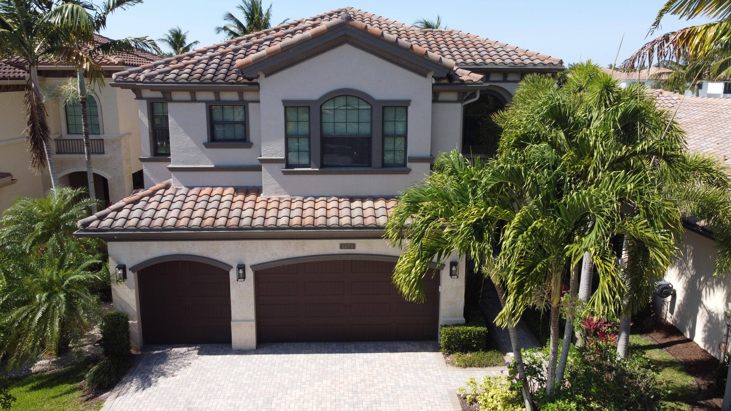 Stunning 5 Bedroom Home on Oversized Waterfront Lot in The Bridges !