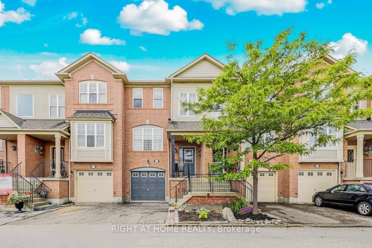 This Beautifully Upgraded Freehold Townhouse Offers a Perfect blend of Modern Style, Comfort and Convenience in The Heart of Georgetown.
