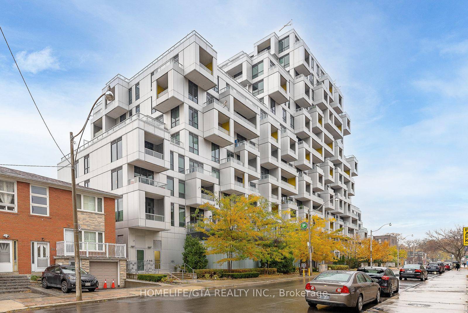 Your Opportunity To Rent A 2 Bedroom 2 Washroom Unit At Tridel's Sq Condos !