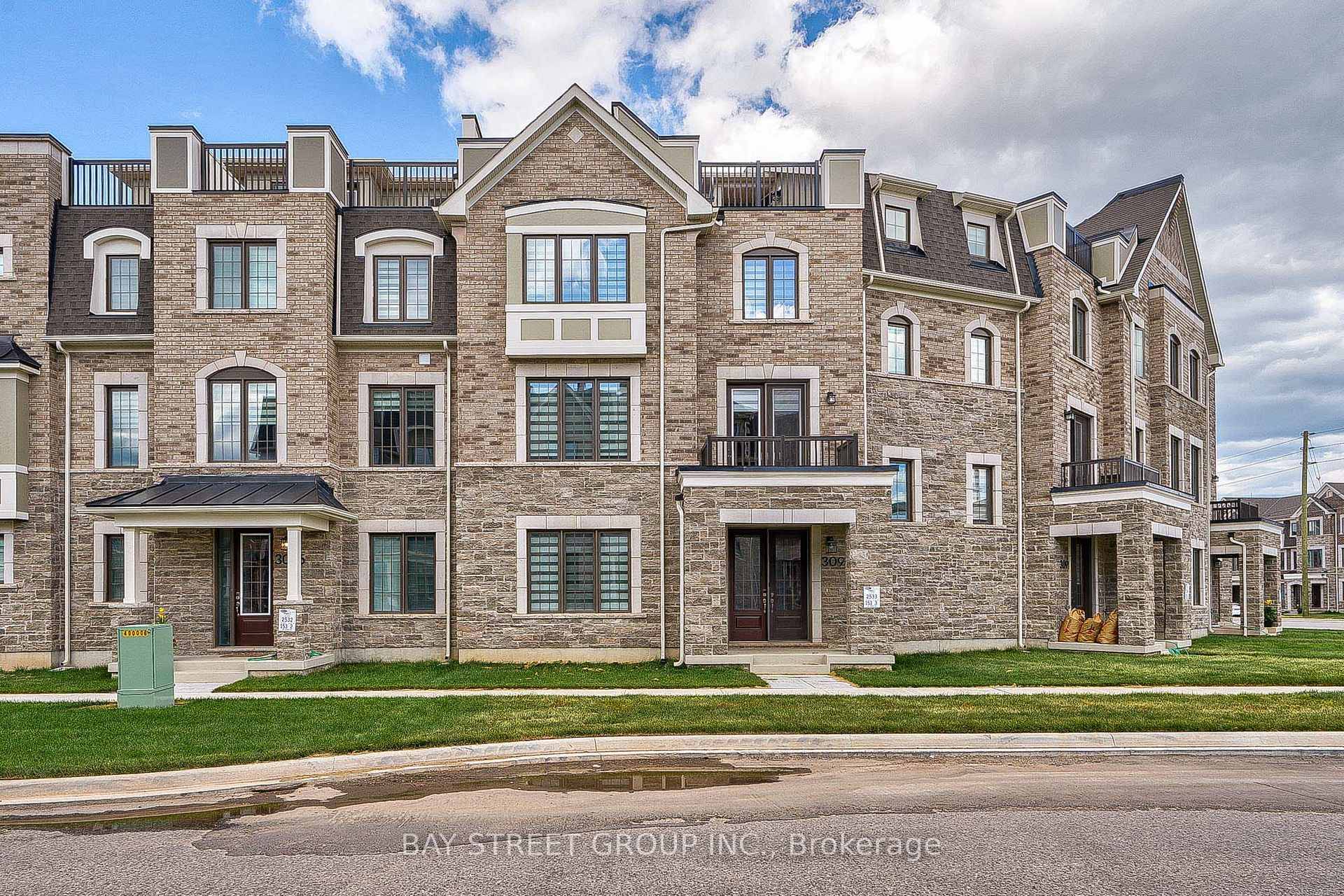 Beautiful and gently lived in home located in the vibrant and highly sought after Preserve West community.