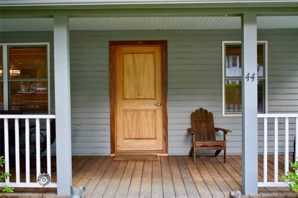 Available Sept 1, 2025 May 31, 2026 A Covered Front Porch with bead board ceiling opens to this home's open concept Kitchen, Dining Living Areas creating an inviting and comfortable ...