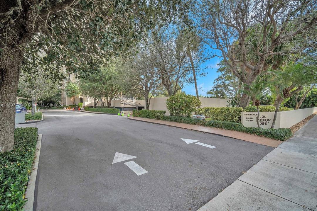 Experience luxury living in this beautifully renovated 2 bedroom, 2 bathroom condo located on the 3rd floor in West Palm Beach.