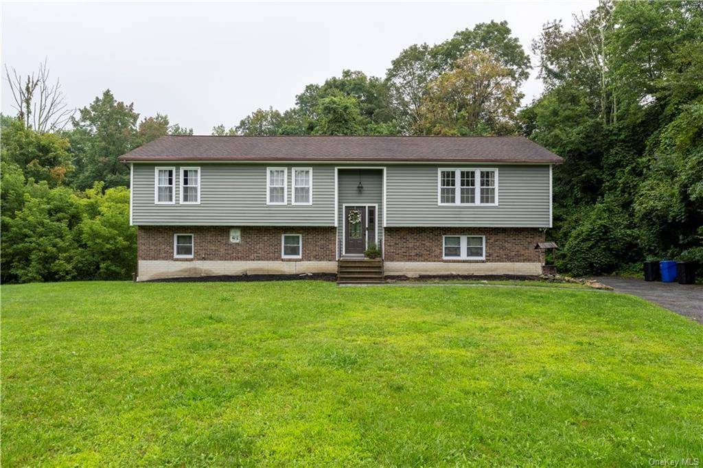 Welcome to your dream home in the heart of Carmel, NY !