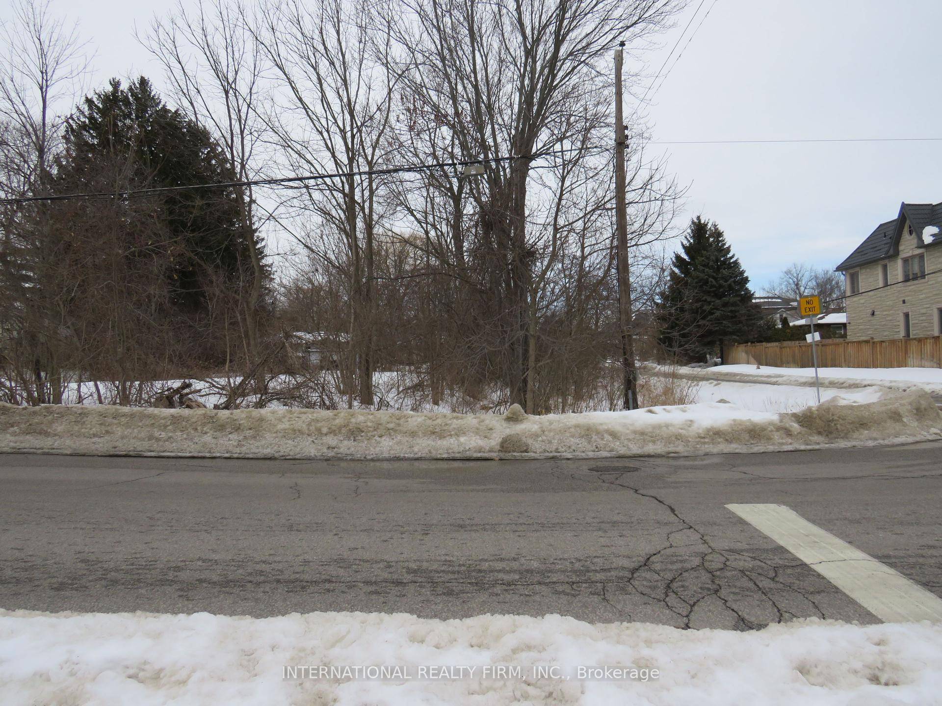 Excellent opportunity for investors or someone looking to build your dream home.
