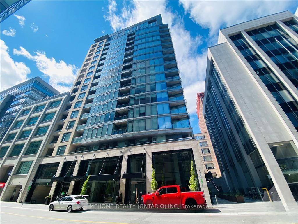Welcome to Ottawa's most prestigious building The reResidence.