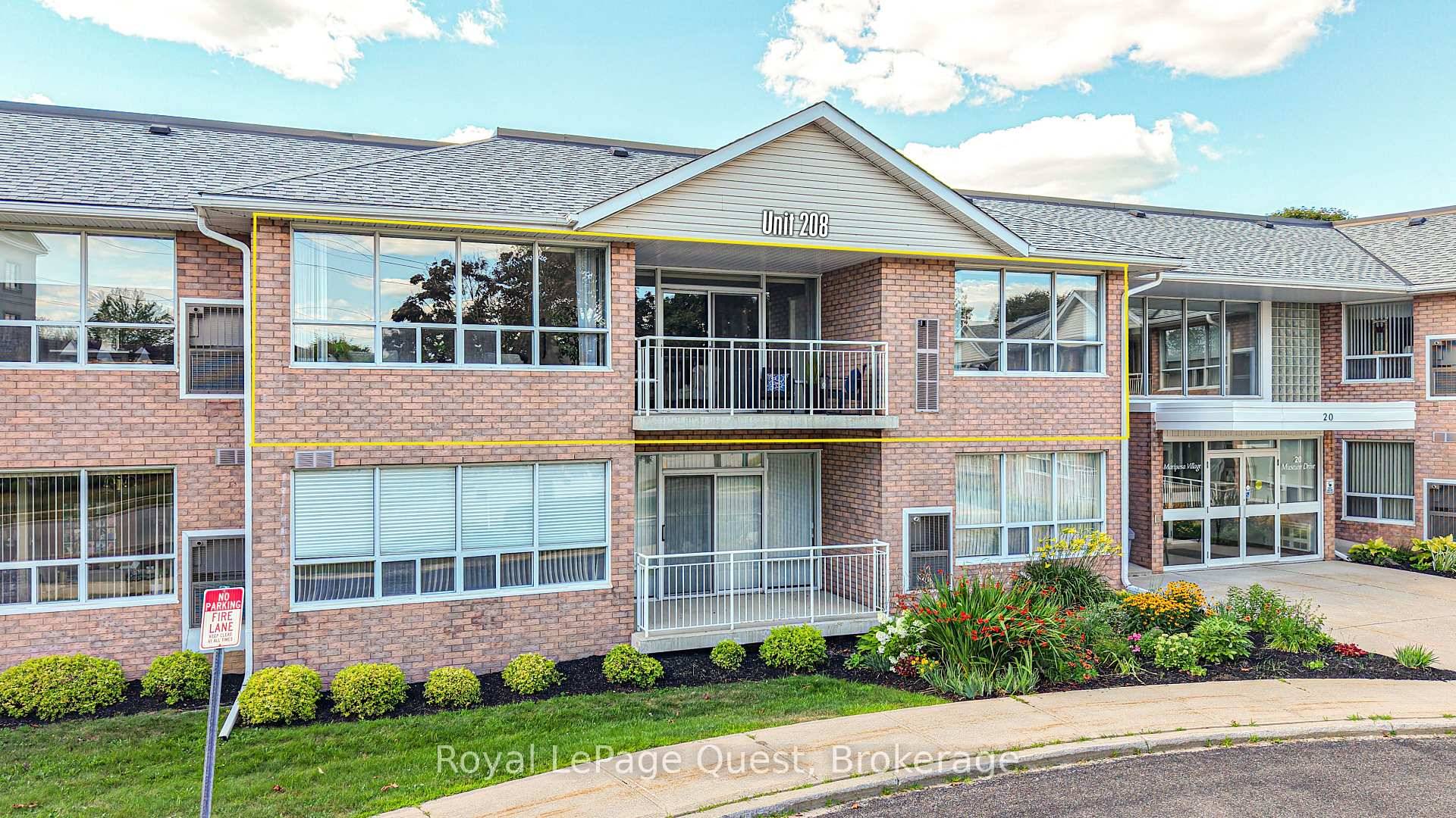 Welcome to The Villages of Leacock Point, one of Orillia's most cherished retirement communities ideally situated in the heart of The Sunshine City !