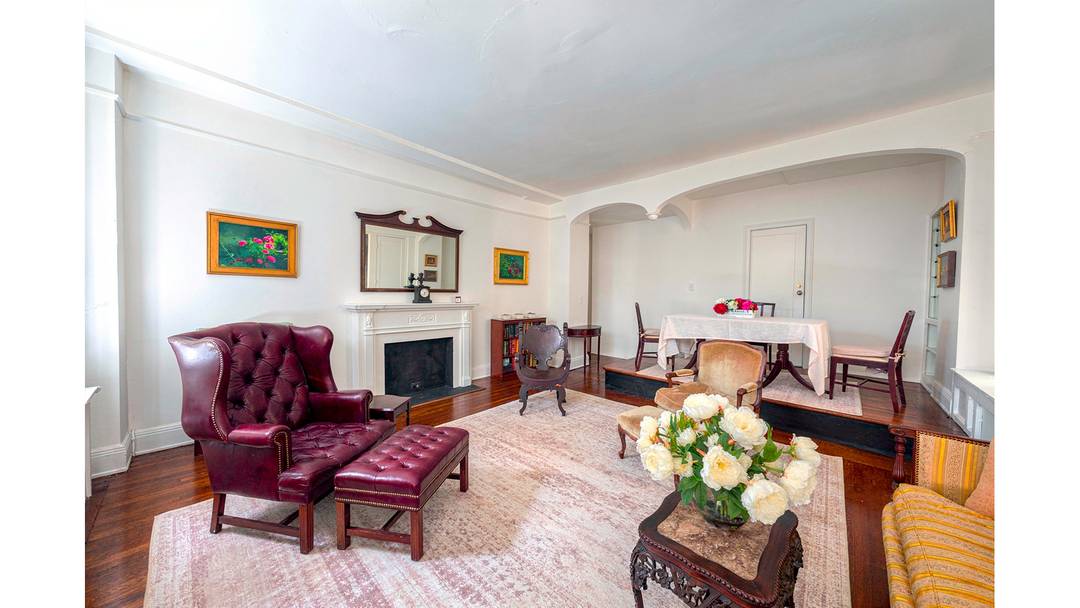 Offered for the first time in over 40 years, endless possibilities await you and we welcome you to bring your architect and your wish list to transform this extremely special ...