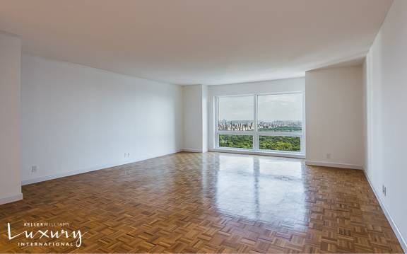 ONE OF A KIND IN TRUMP TOWER This grand approximately 2, 000 sq.