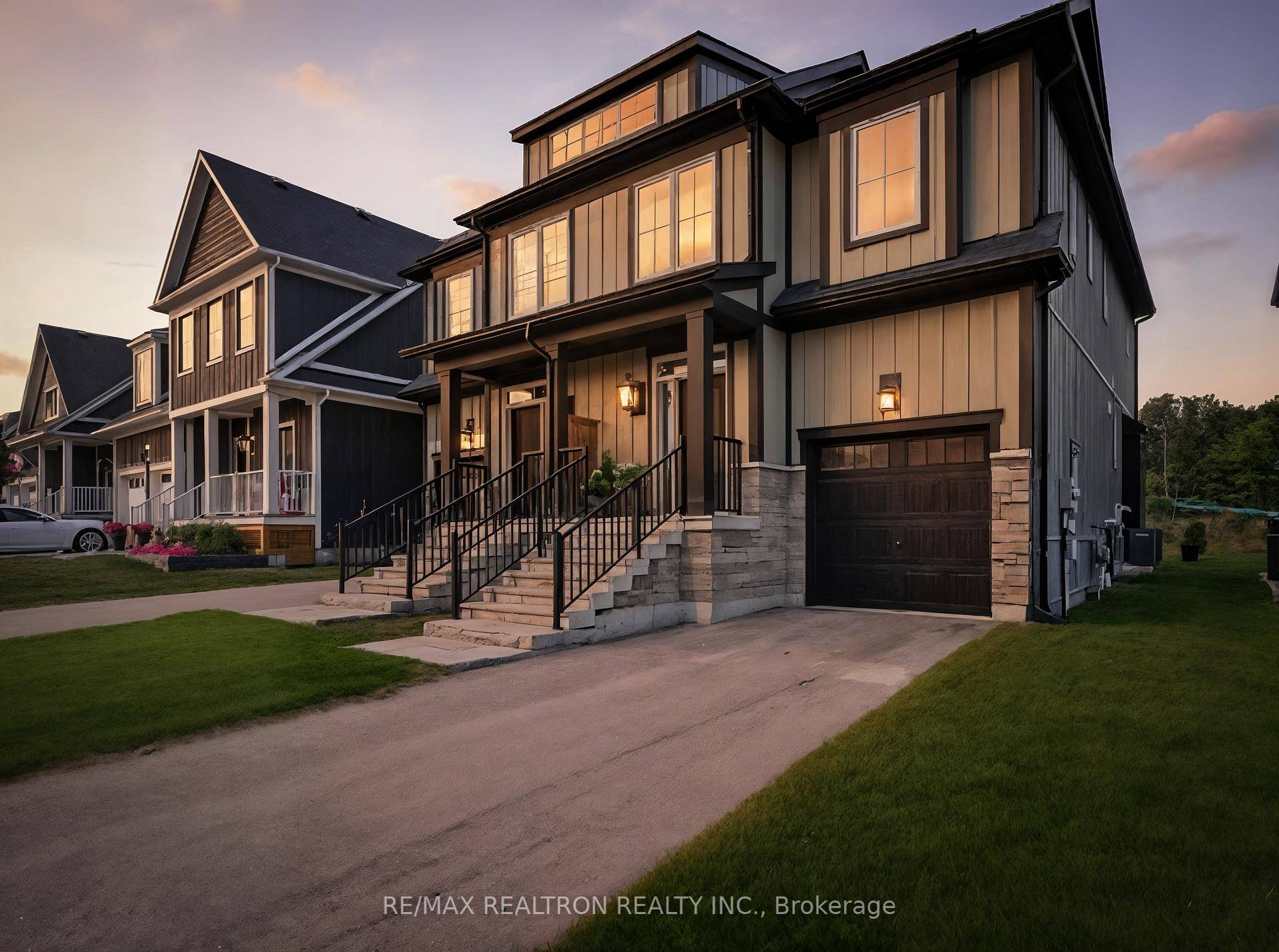 Welcome To 118 Red Pine St, Available Fully Furnished and Completely Turnkey !