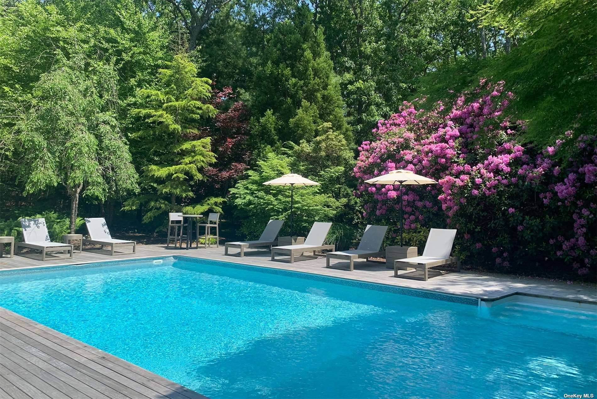 RN 21 808 East Hampton NW 4 Bedroom 1st floor 4th BR cum Office Rental Minutes to Sammy's Beach, Immaculate 2021 designer renovated, pristine 4 BR 2.