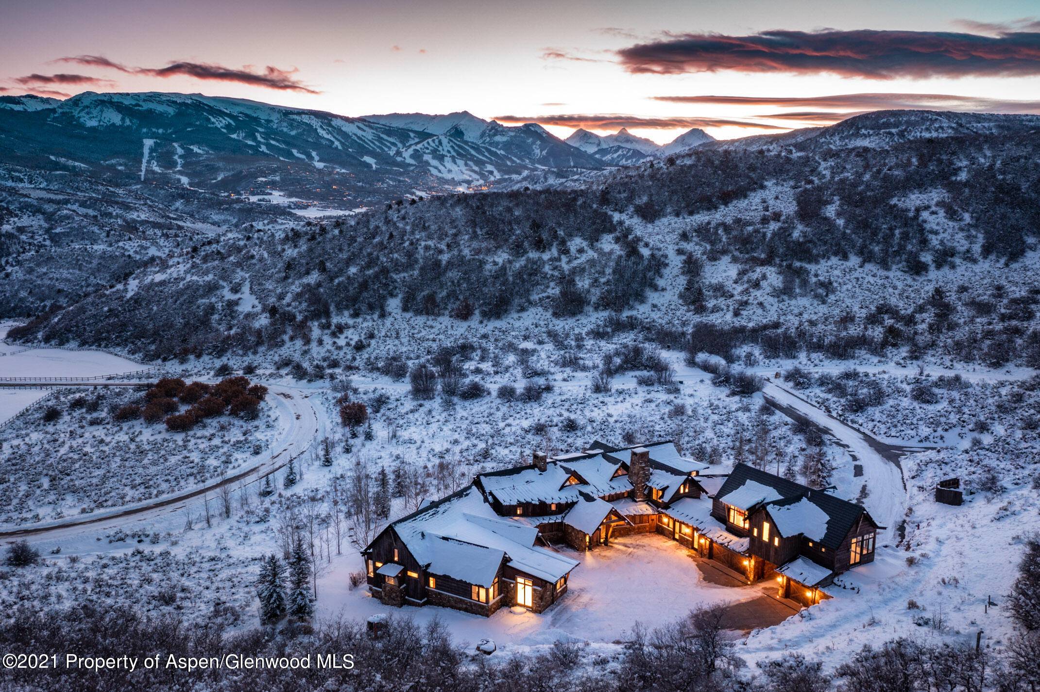 An ideal retreat, this 13, 000 square foot residence offers elegance, privacy and spectacular mountain views in exclusive Pioneer Springs Ranch.