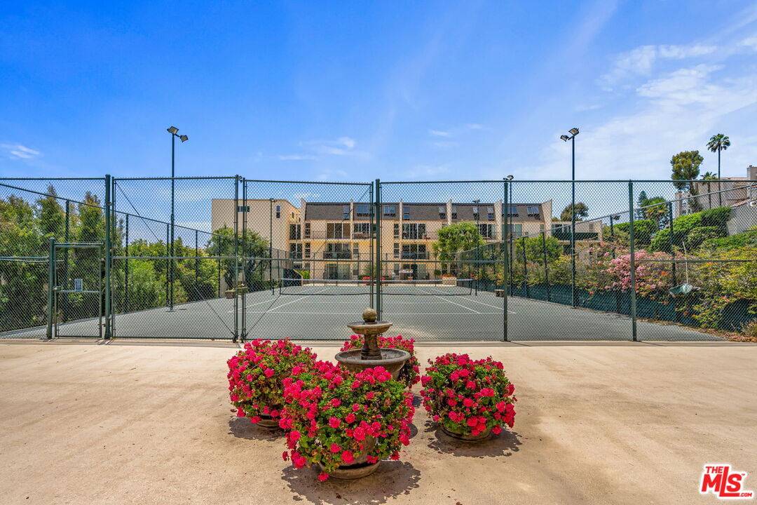 23901   Civic Center Way 2BR Malibu La