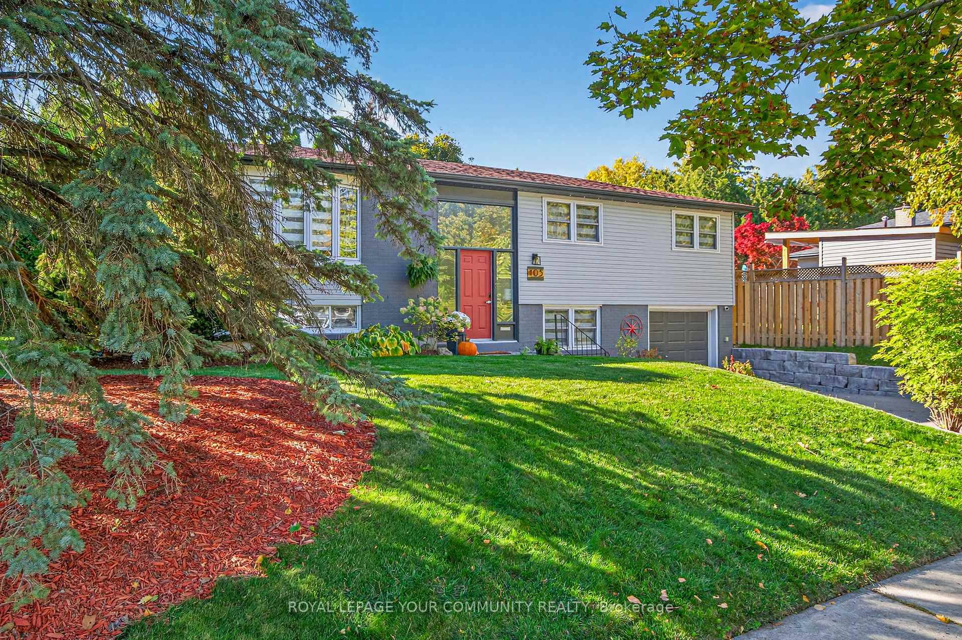 Beautifully Renovated Raised Ranch in Prime Aurora Location Welcome to this fully renovated 4 bedroom, 3 bathroom raised ranch on a generous 110' x 75 corner lot, offering modern comfort, ...