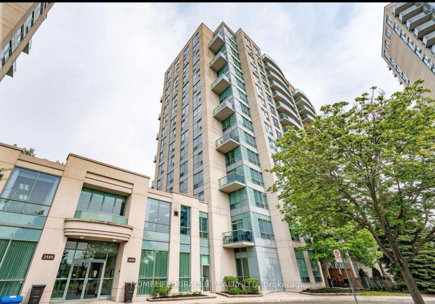 Bright and south facing, this stylish 1 bedroom in the heart of Central Mississauga is perfect for young professionals or anyone looking to downsize.