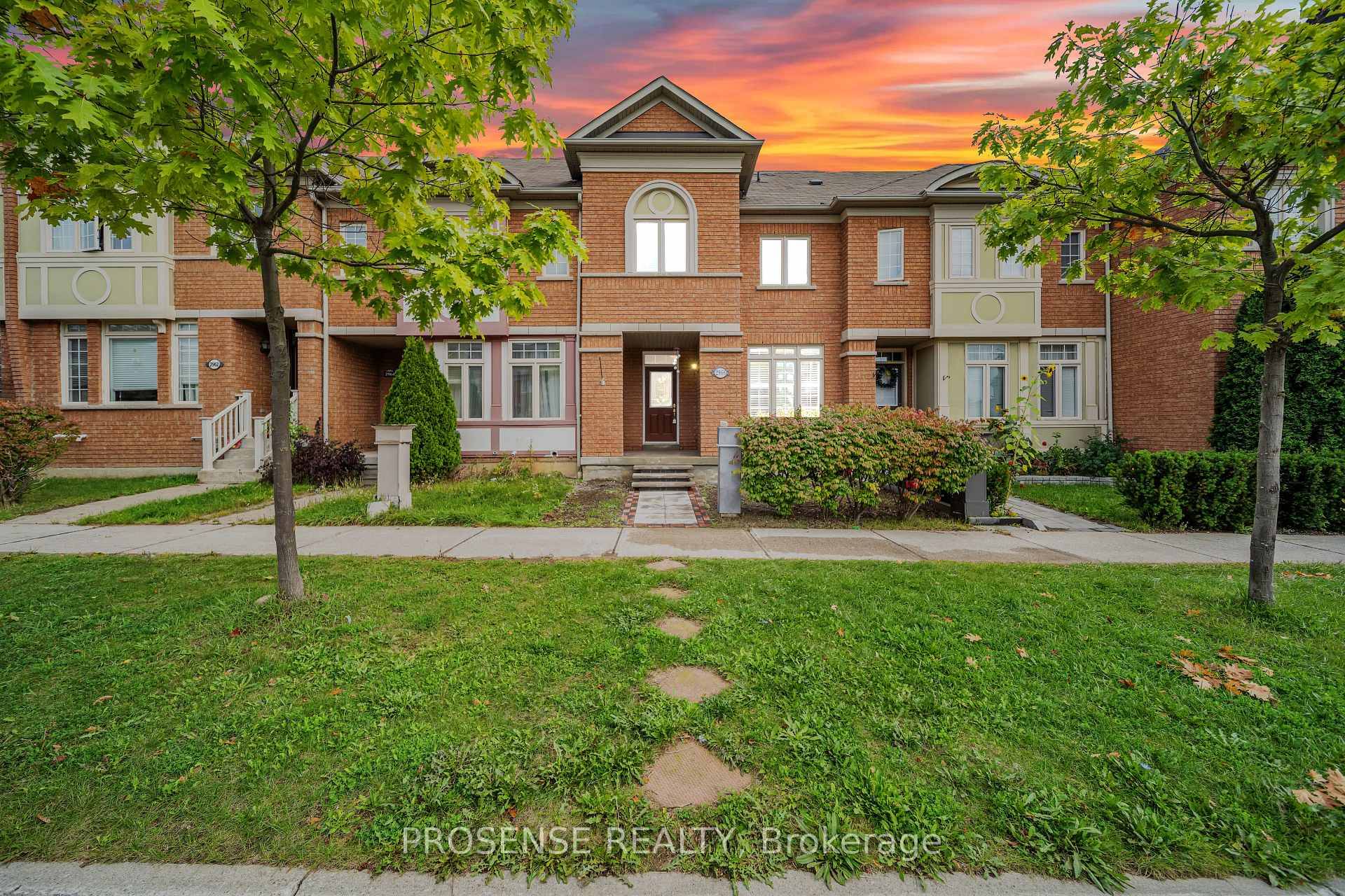 Welcome to 2966 Bur Oak Ave, Markham !