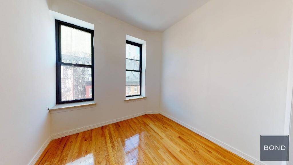 Spacious 3 bedroom apartment in the heart of East Village.