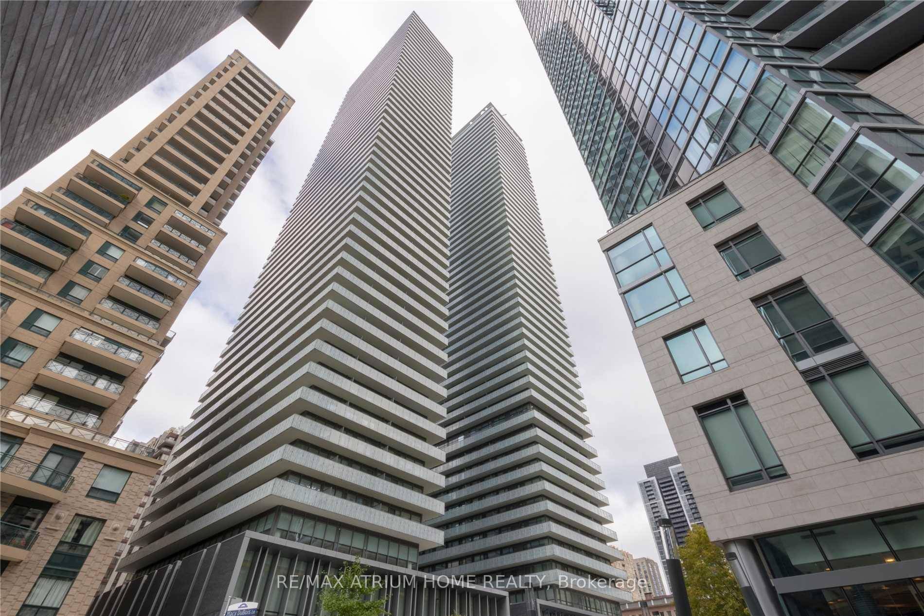 5 Star Condo Living At Casa 2.
