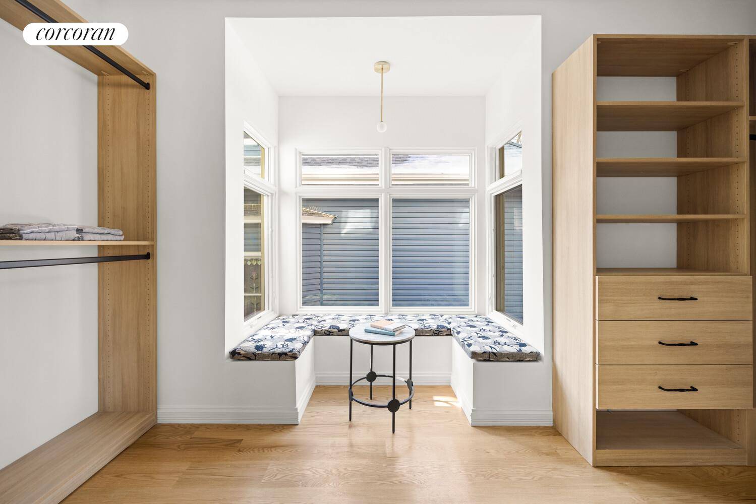 Ditmas Park Dream Home 5 Beds, 6 Baths, Garage, Backyard amp ; Finished Basement Welcome to 3, 600 square feet of fully renovated living in the heart of Ditmas Park.