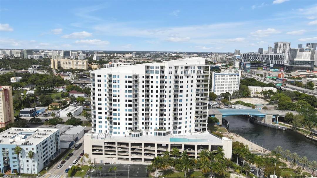 Experience The Best Of Miami Loft Living In This Stunning 2 Bedroom, 2 Bathroom Residence At Neo Lofts.
