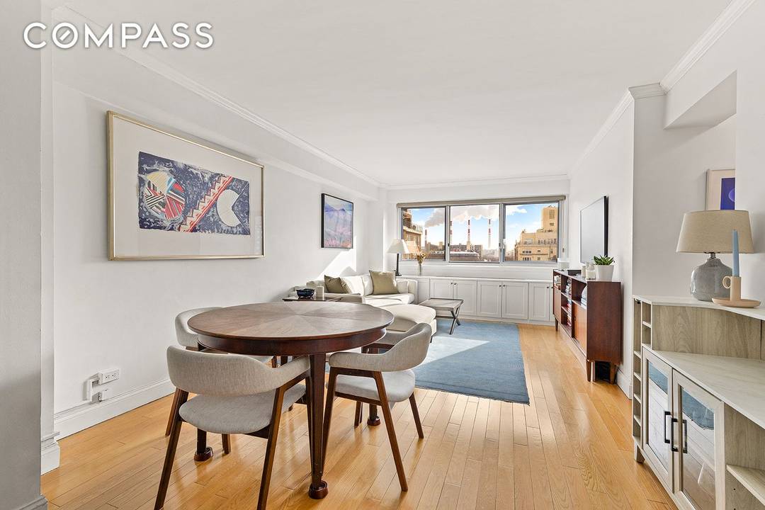 Located on a quiet, tree lined block in the heart of Lenox Hill, Residence 11HI is an exceptionally spacious, sun filled two bedroom, two bathroom home with open east facing ...