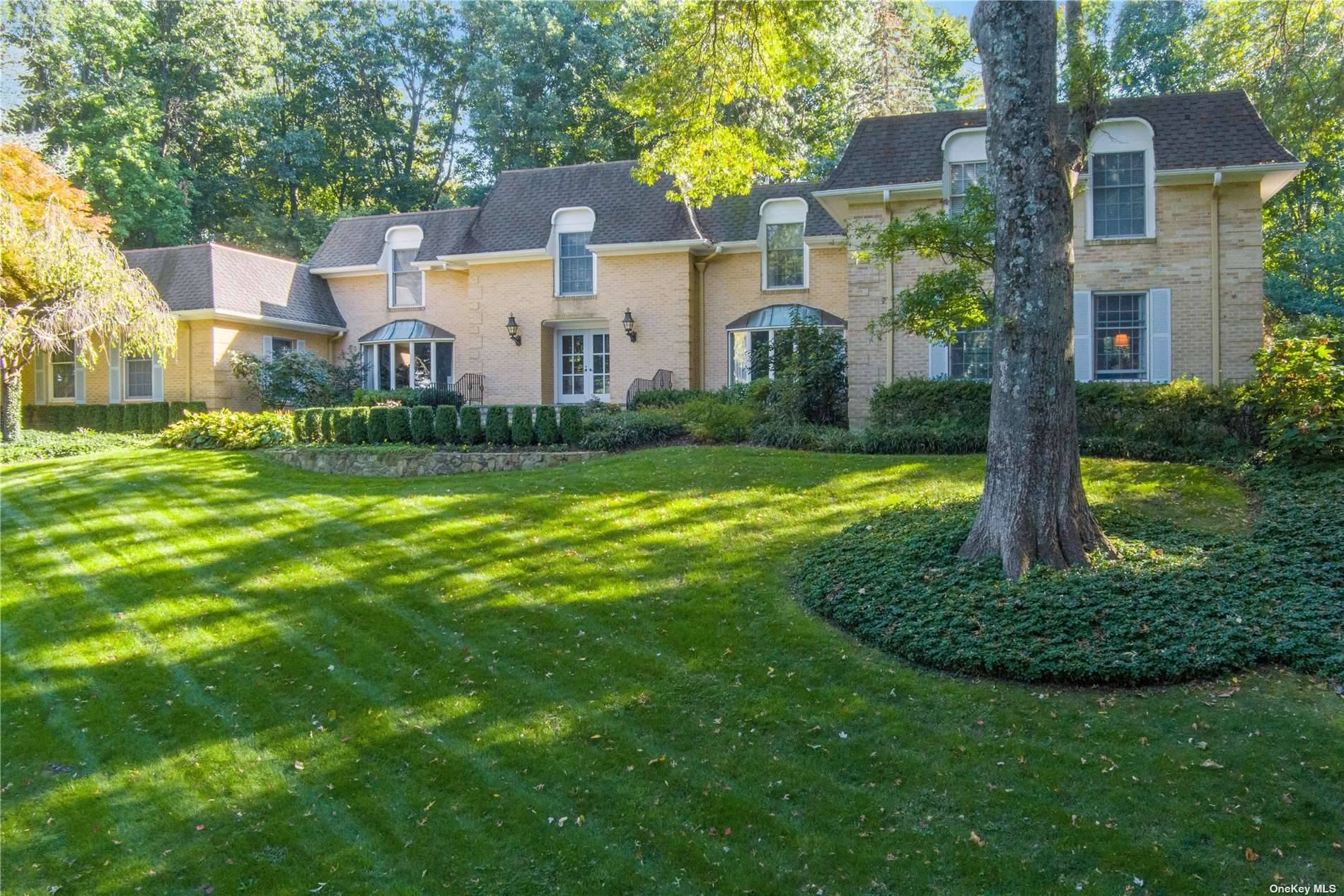 Everything you Deserve. Majestically set on one of Sands Point's premiere streets this classic 5 6 bedroom colonial checks all the boxes.