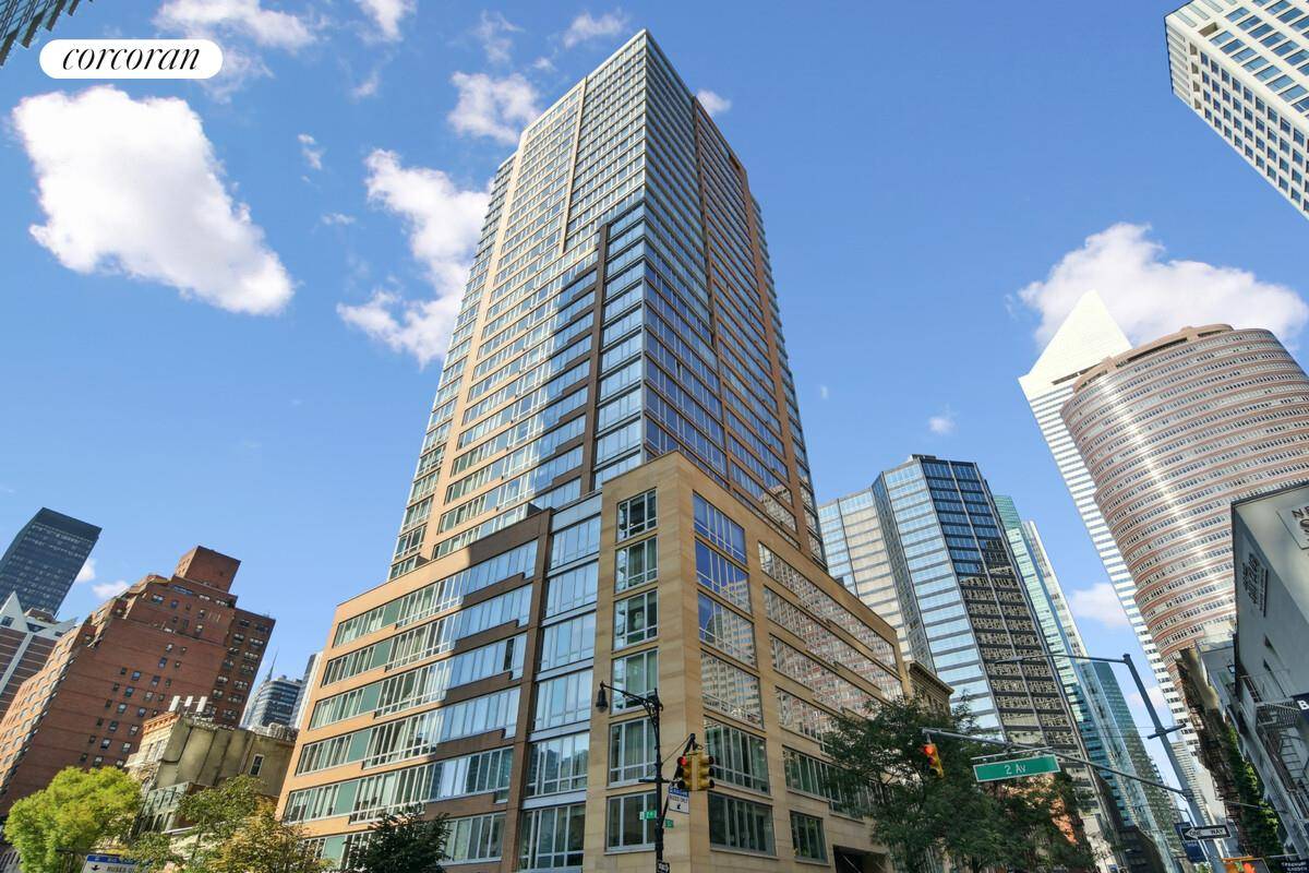 Sky High Sanctuary in the Heart of Midtown East The Veneto Condominium 250 East 53rd Street Residence 2801 2, 395, 000 Perched on the 29th floor of the prestigious Veneto ...