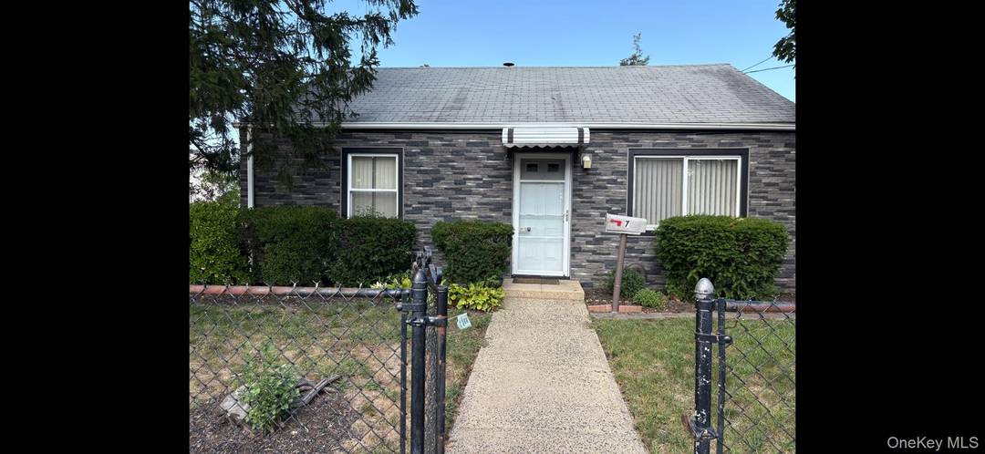 Nice two bedroom bungalow.