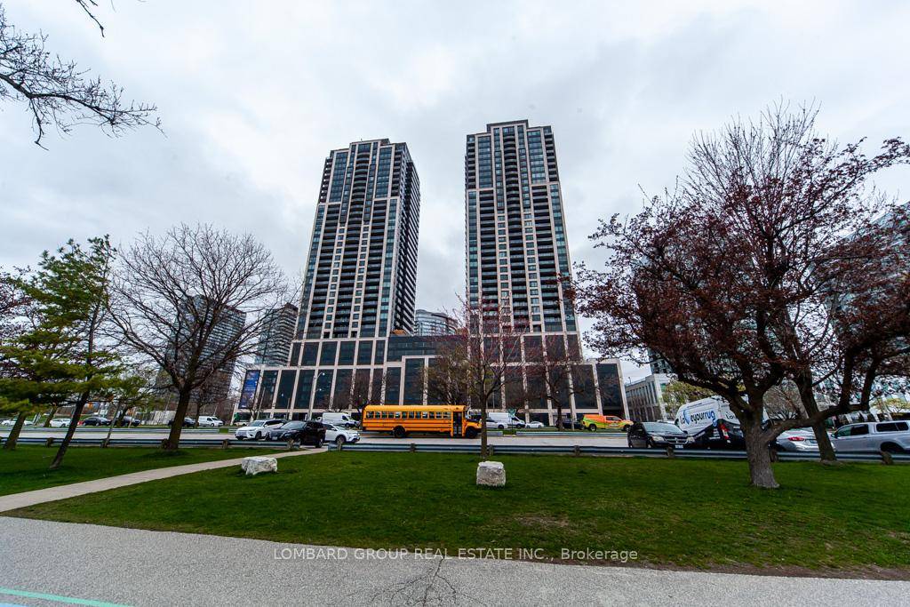 This beautiful unit is available for immediate occupancy and has 1 bedroom plus den and 2 full bathrooms.