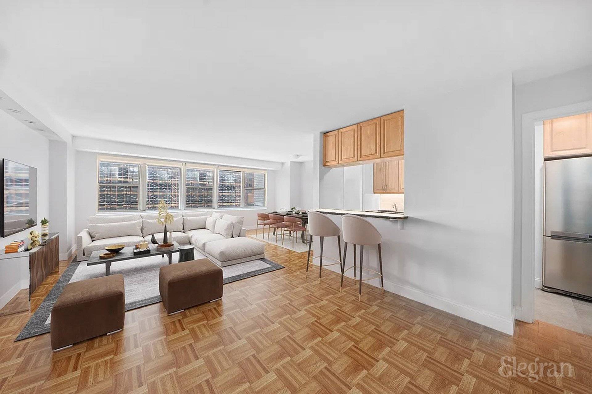 Renovated Junior 4 condo in Murray Hill.