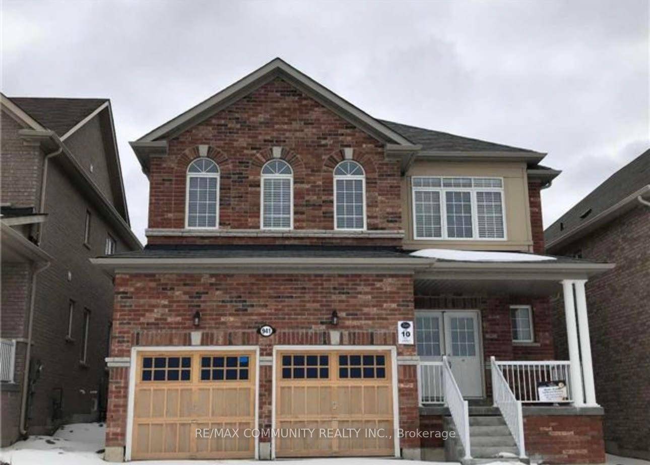 Spectacular Newly renovated, 2 1 Bedrooms, 1 Washroom Basement Apartment with Seperate Entranceand High ceiling Located On Most Demanding Area Of Taunton Harmony in Oshawa.