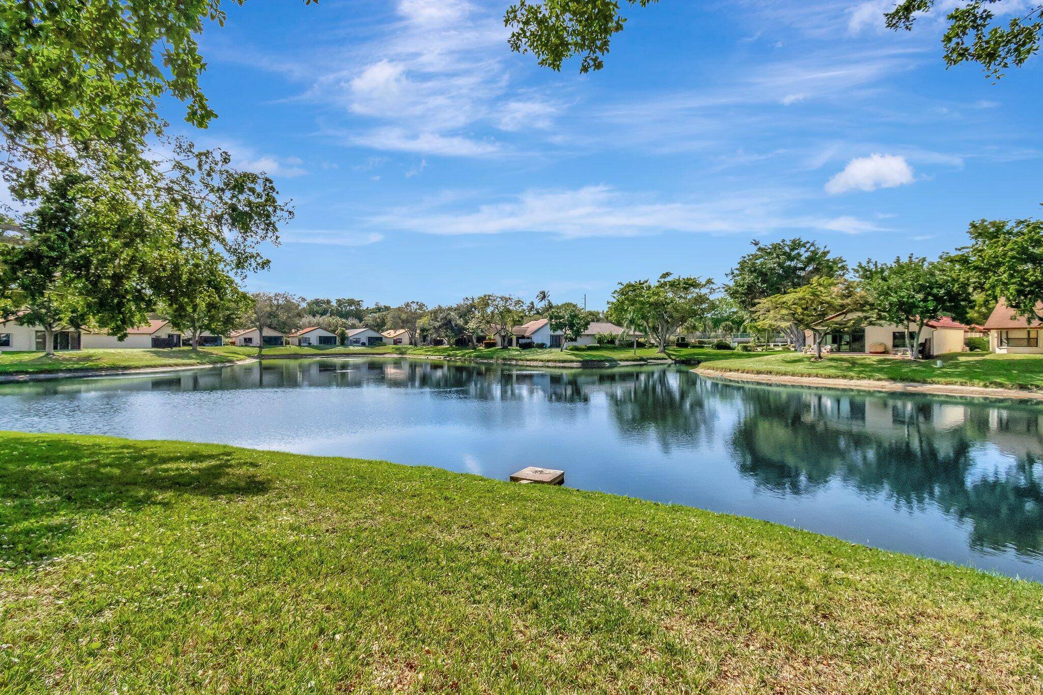 Great opportunity to be on the lake in this 3BR 2BA home on a cul de sac in Fairmont Place.