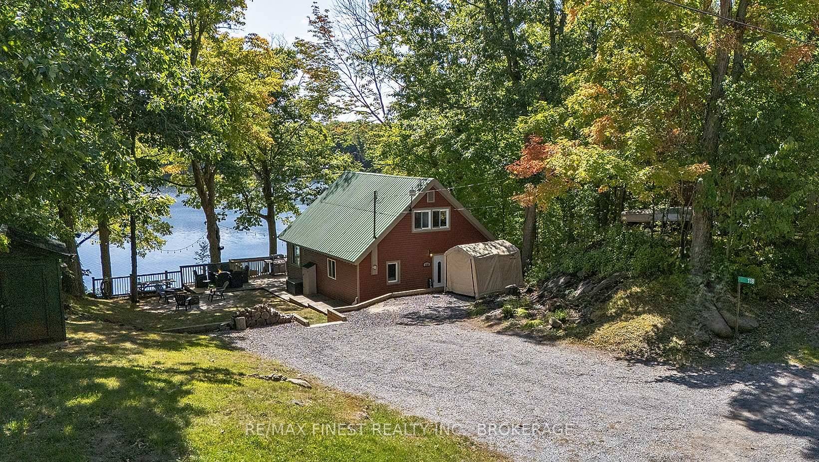 Welcome to 118 Pero Lane, a beautifully upgraded 3 season, fully furnished 1025 sqft.