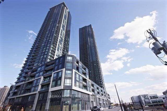 Bright and spacious 1 bedroom plus solarium suite with an unobstructed view in the heart of Square One.