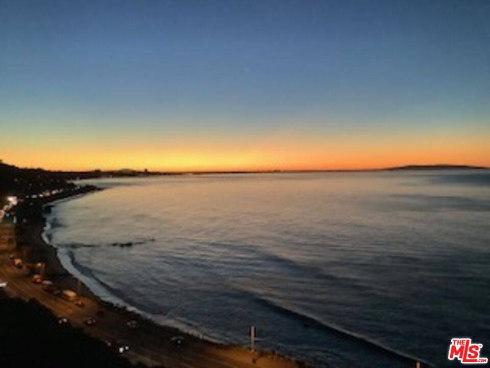 18254 Coastline Dr 4BR Malibu La
