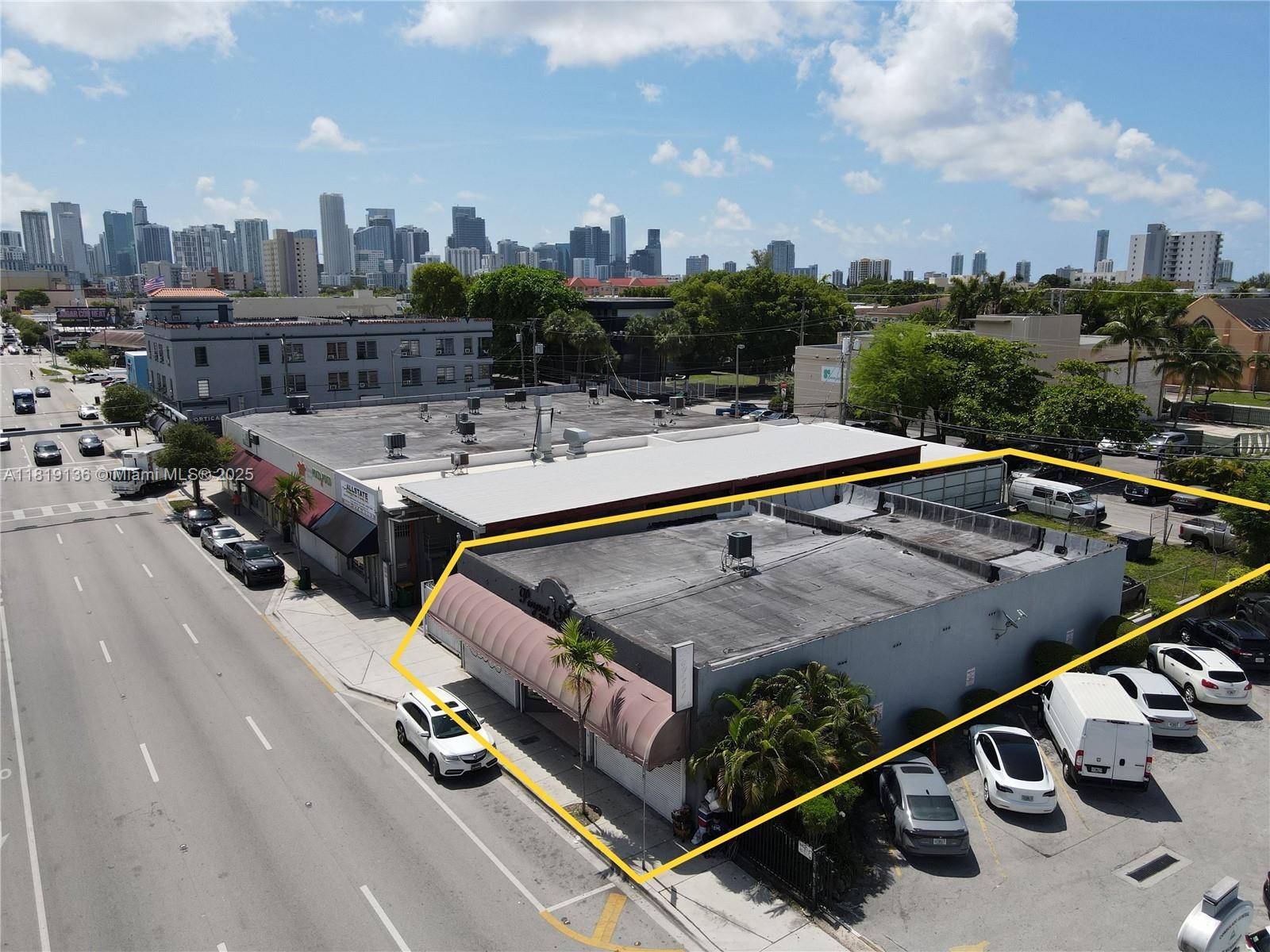 Excellent opportunity to own a T6 8 O zoned allows for future development of a mixed use commercial building up to 8 story building on the newly renovated West Flagler ...