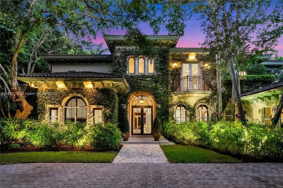 Nestled on a highly sought after, quiet street in Ponce Davis, this privately gated mediterranean estate sits on a 29, 403 SF lot with 6 bedrooms and 5 baths boasting ...