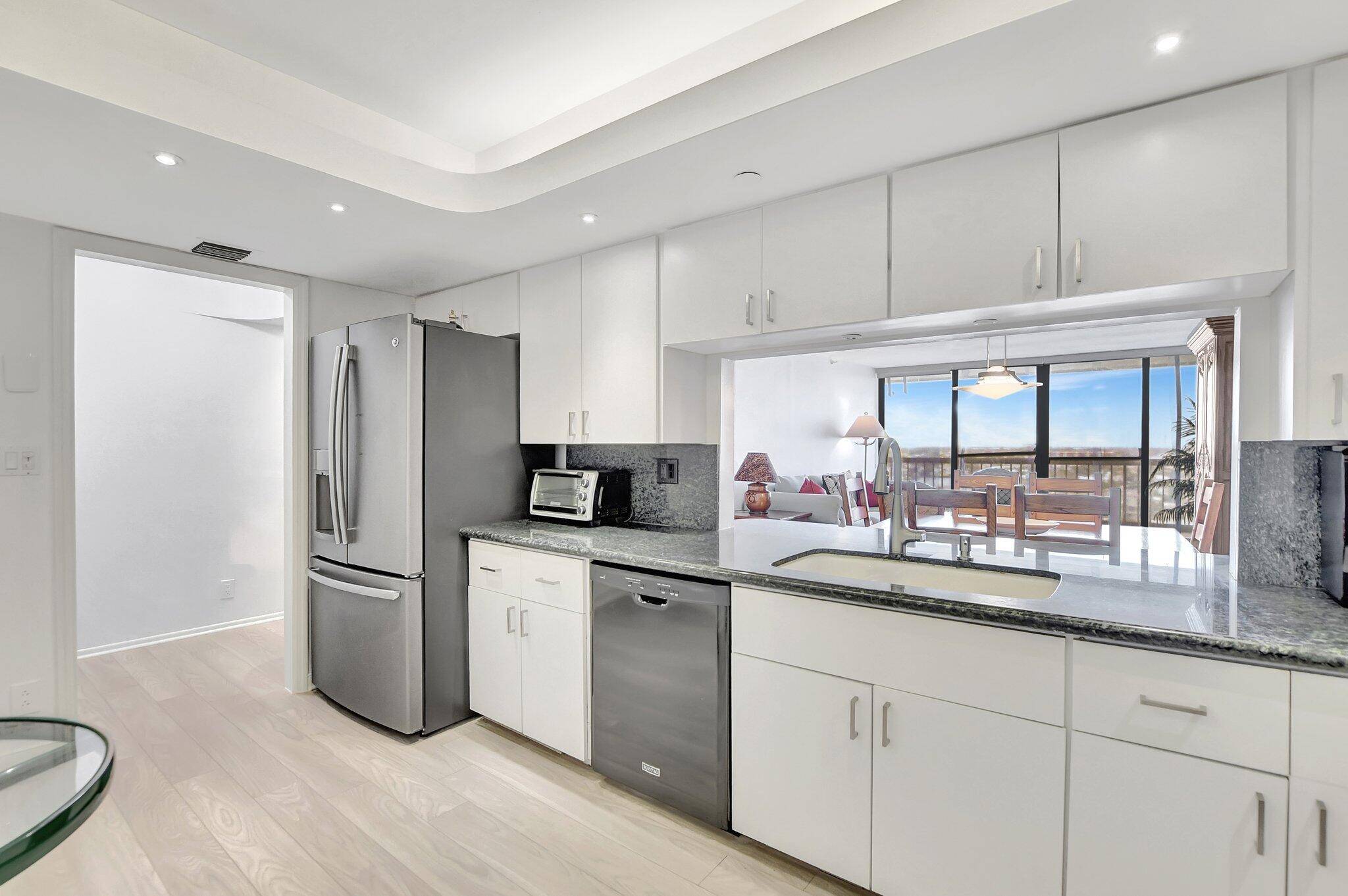 SPECTACULAR INTRACOASTAL AND OCEAN VIEWS FROM THE 14TH FLOOR, SOUTHWEST VIEWS.
