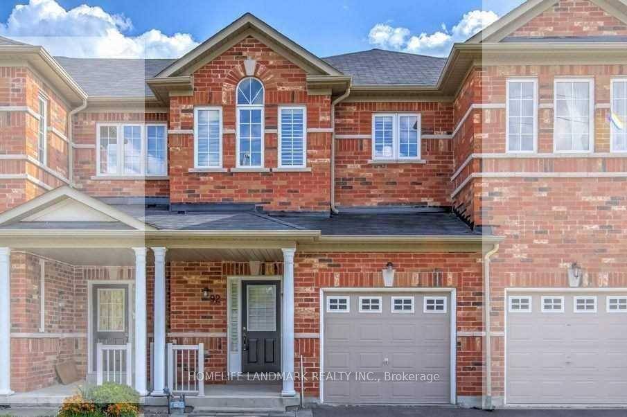 Immaculate Freehold Townhouse1st 2nd floor for exclusive use.